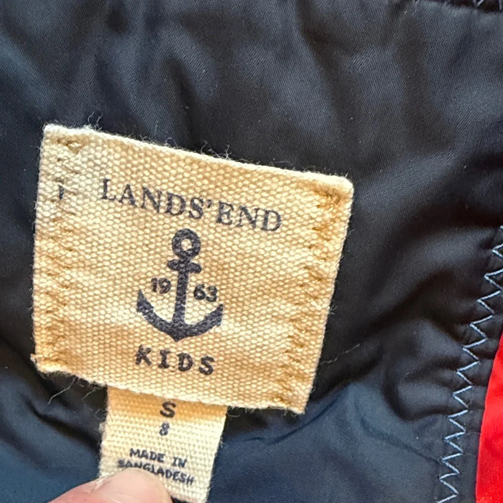 Lands End Boys Navy Puffer Vest with Red Lining Size 8 C5-037